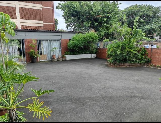 4 BEDROOM HOUSE SOLD IN GLENWOOD